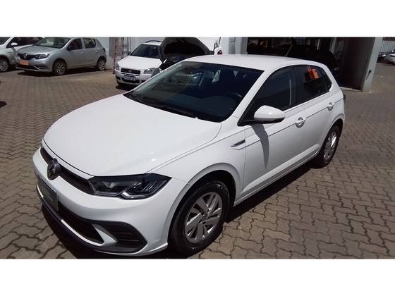VOLKSWAGEN POLO 1.0 170 TSI COMFORTLINE AUTOMÁTICO VOLKSWAGEN POLO 1.0 170 TSI COMFORTLINE AUTOMÁTICO